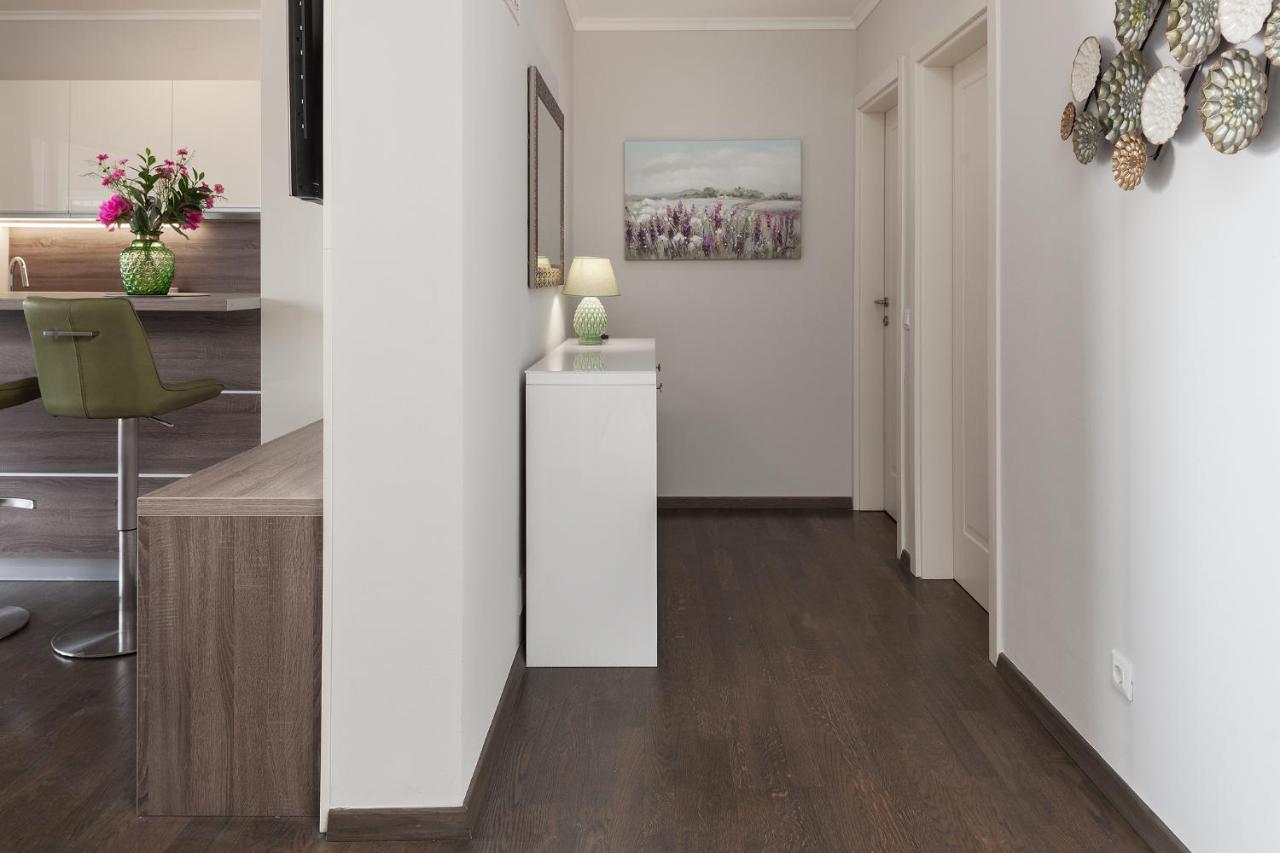 Deluxe Carissa Apartment